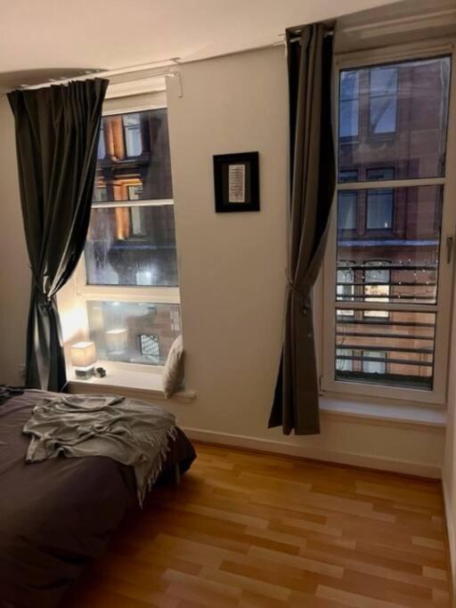 غلاسغو Trendy One Bedroom Apartment المظهر الخارجي الصورة